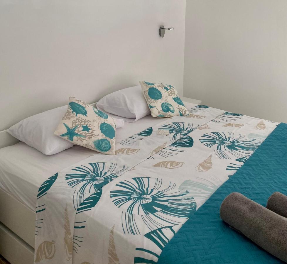 Apartmani Begic 1 I 2 Barbat na Rabu Экстерьер фото